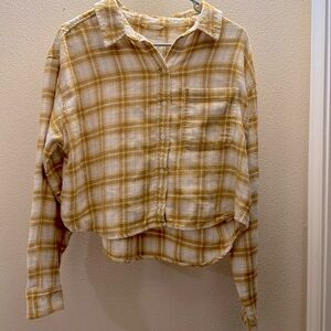American Eagle button down shirt. Women’s medium.